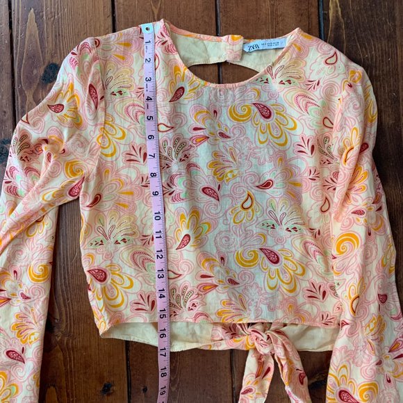 Zara Boho Bell Sleeve Open Tie Back Orange Floral Paisley Women's Small Blouse - Picture 12 of 16